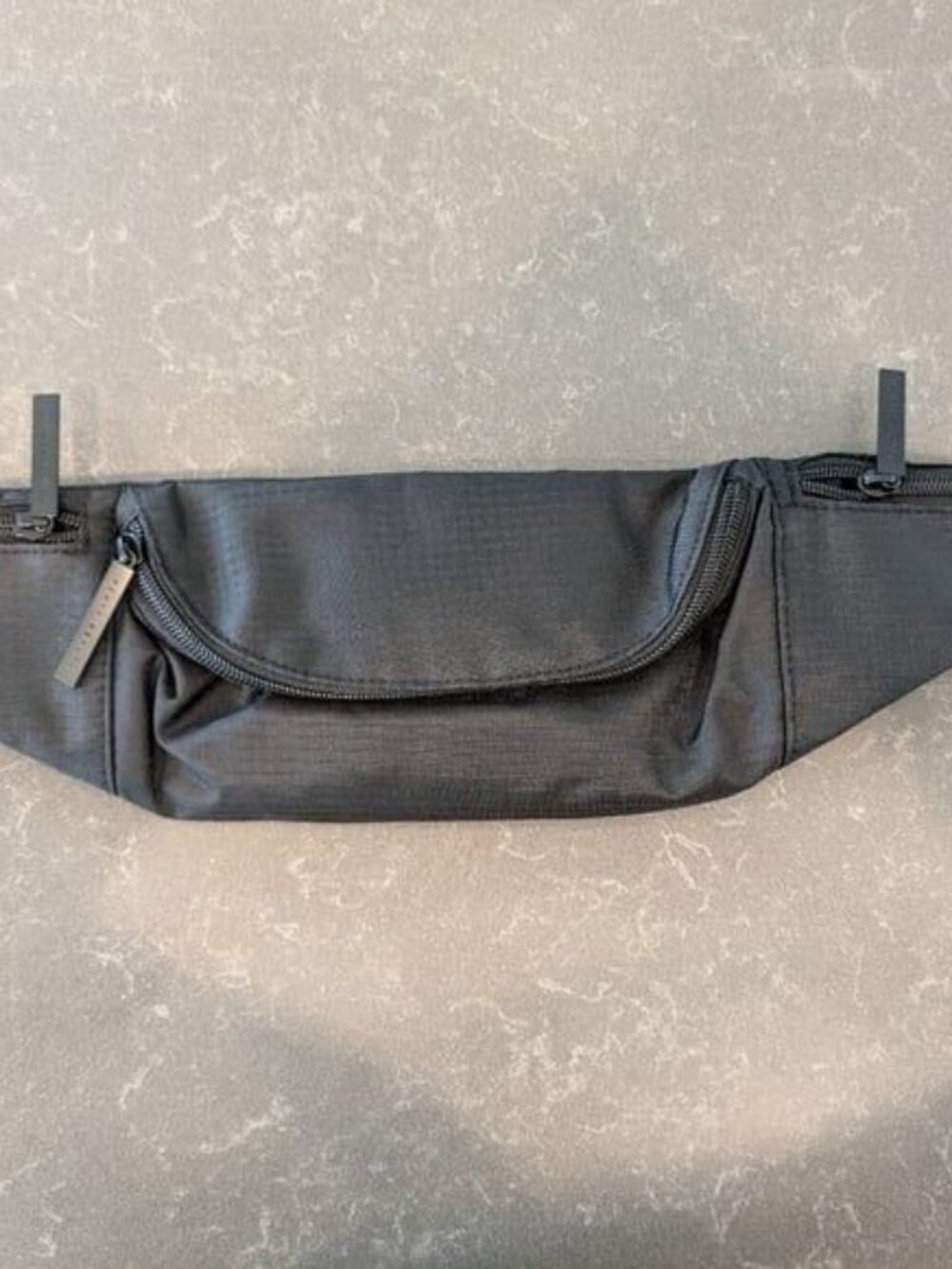 Fenty fanie pack NWT